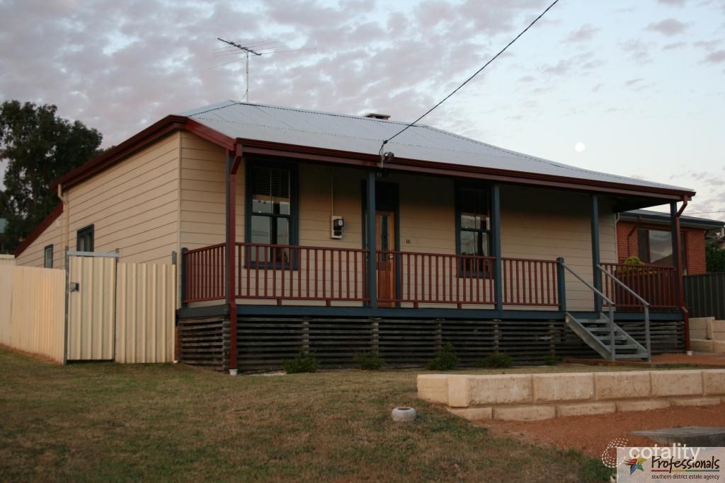 16 Wallsend St, Collie, WA 6225