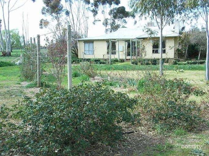 3520 Labuan Rd, Yarroweyah, VIC 3644