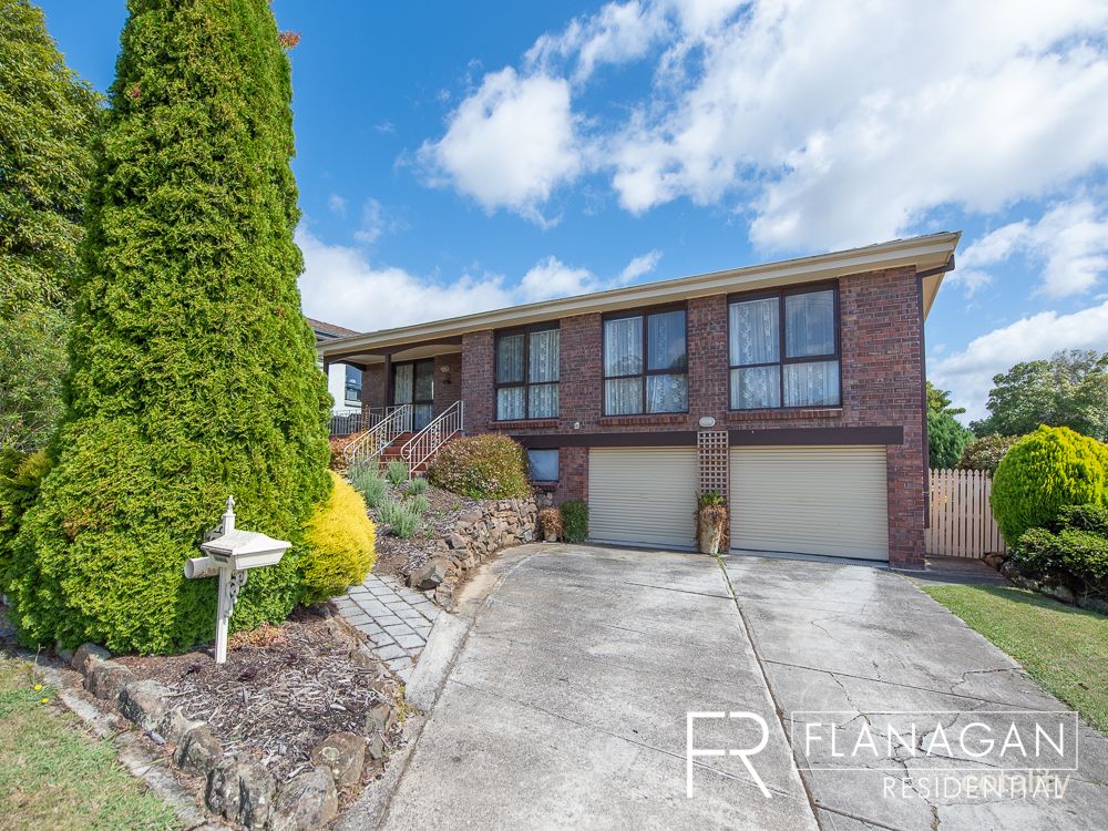 16 Woolston St, Trevallyn, TAS 7250