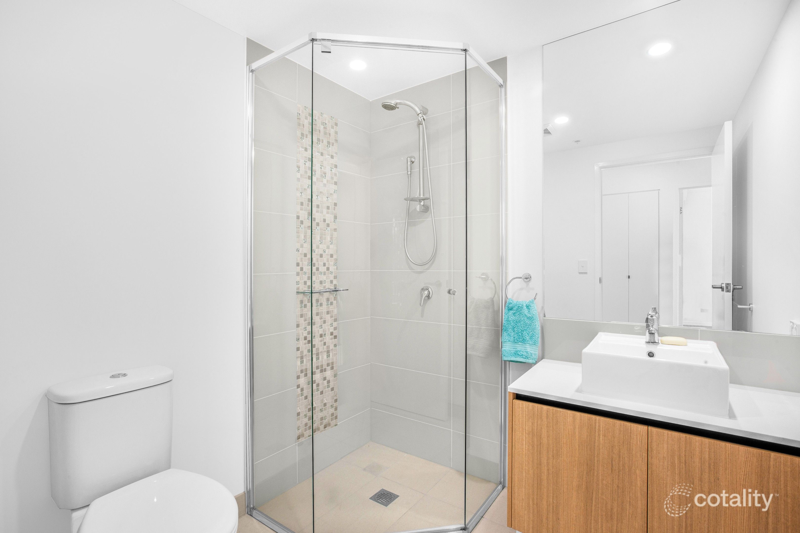 3909/42 Laver Dr, Robina, QLD 4226