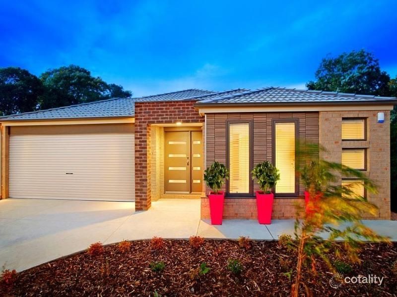 11 Meadow Cl, Grantville, VIC 3984