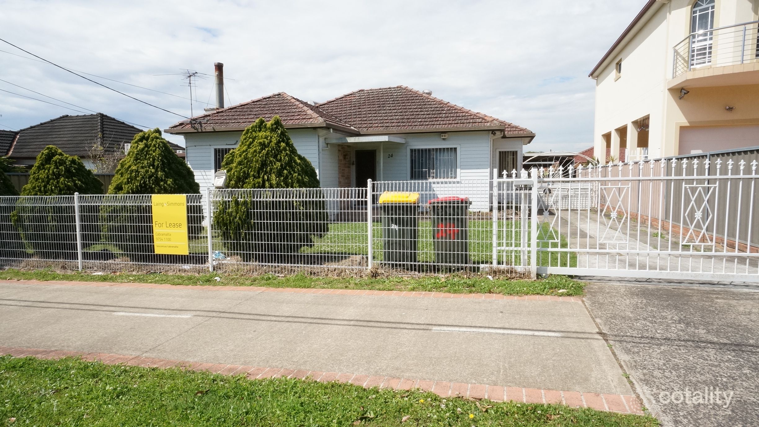 24 Peel St, Canley Heights, NSW 2166