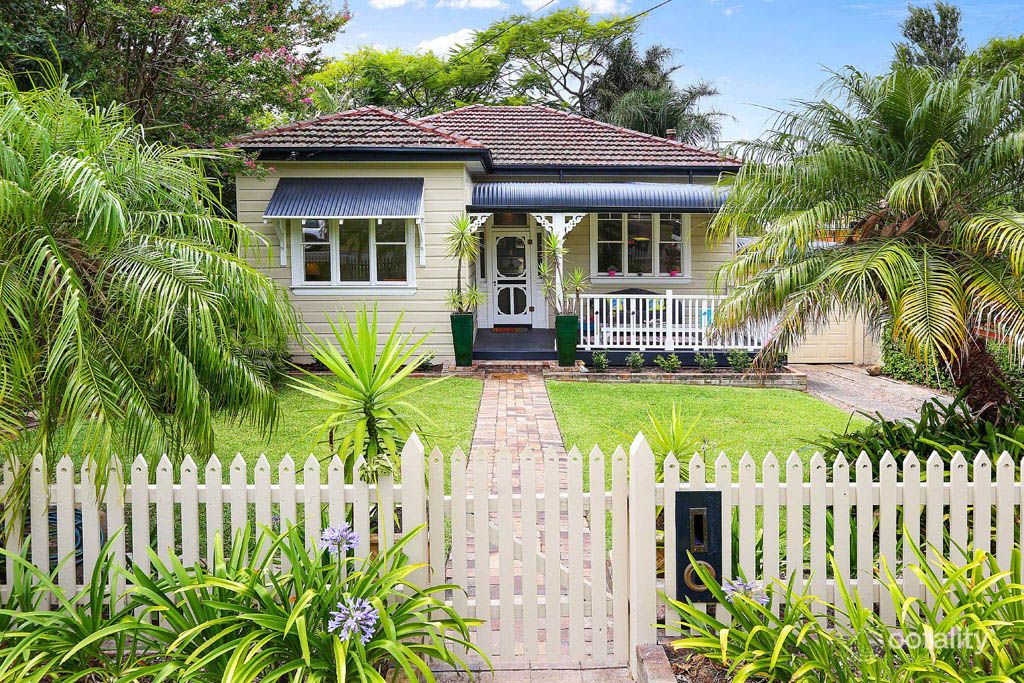 18 North West Arm Rd, Gymea, NSW 2227