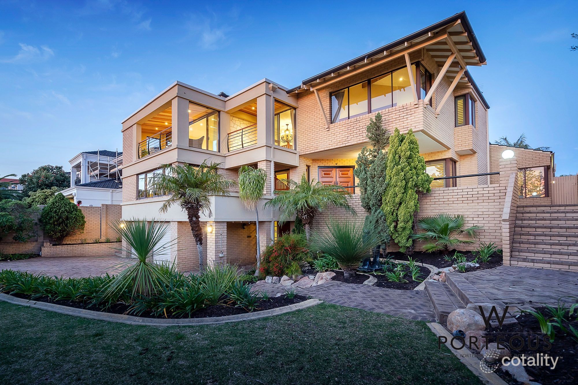 54 Tarongo Way, City Beach, WA 6015
