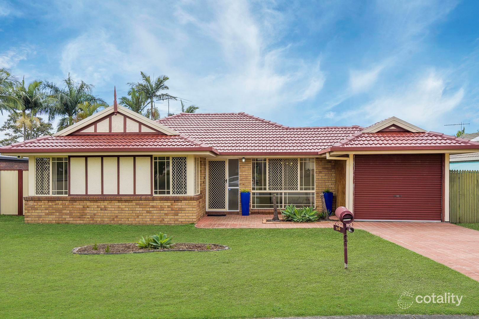 14 Bottlebrush Dr, Regents Park, QLD 4118