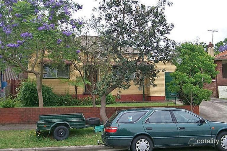 11 Moss St, West Ryde, NSW 2114