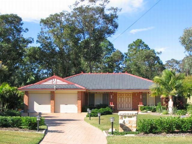 4 Janet Ave, Umina Beach, NSW 2257