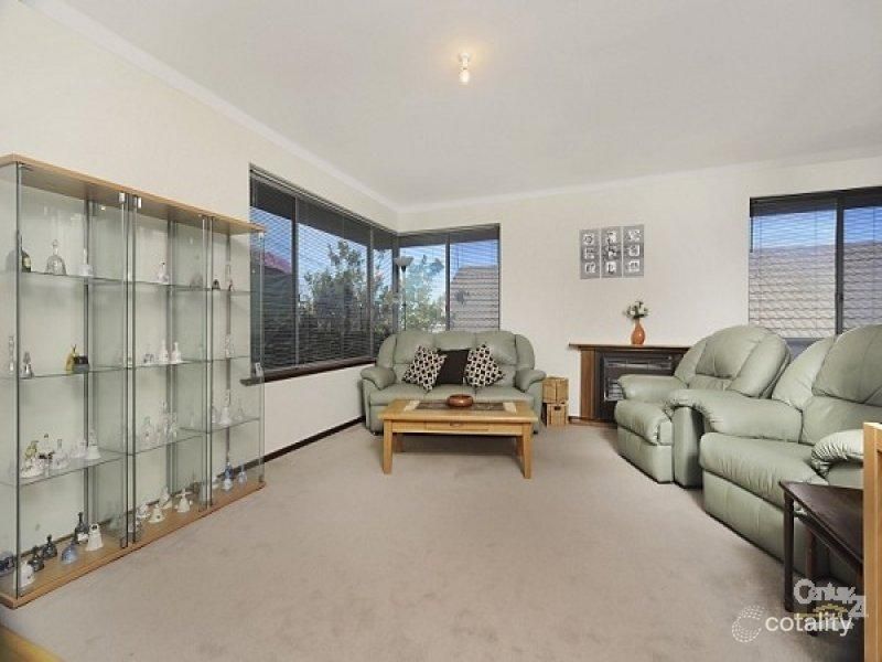 23 Oleander Way, Kallaroo, WA 6025