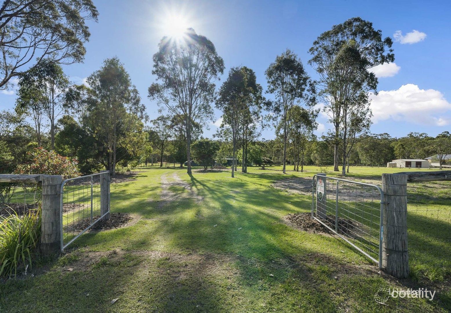 125 Martin Cres, Benarkin North, QLD 4314