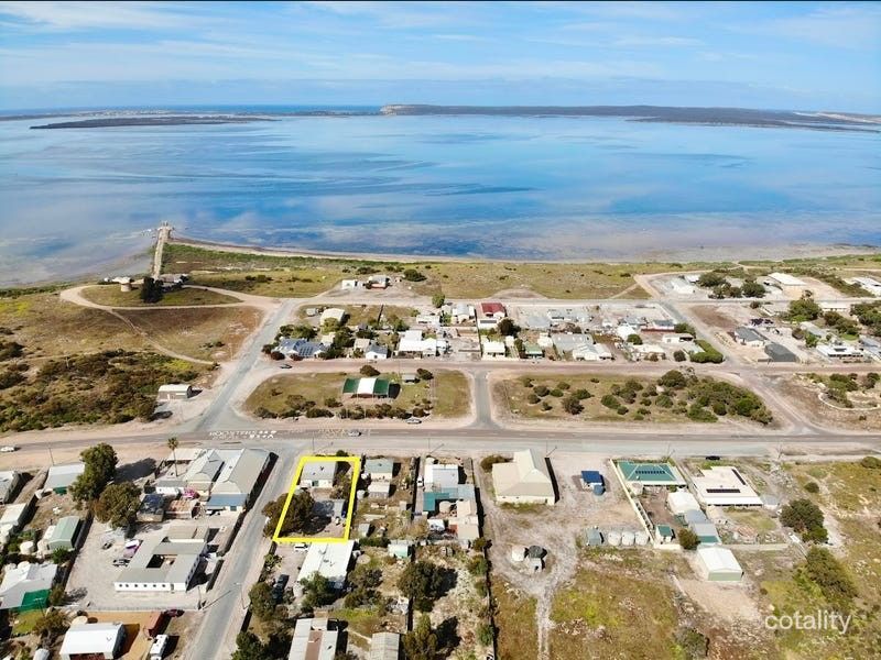 23 Flinders Hwy, Port Kenny, SA 5671