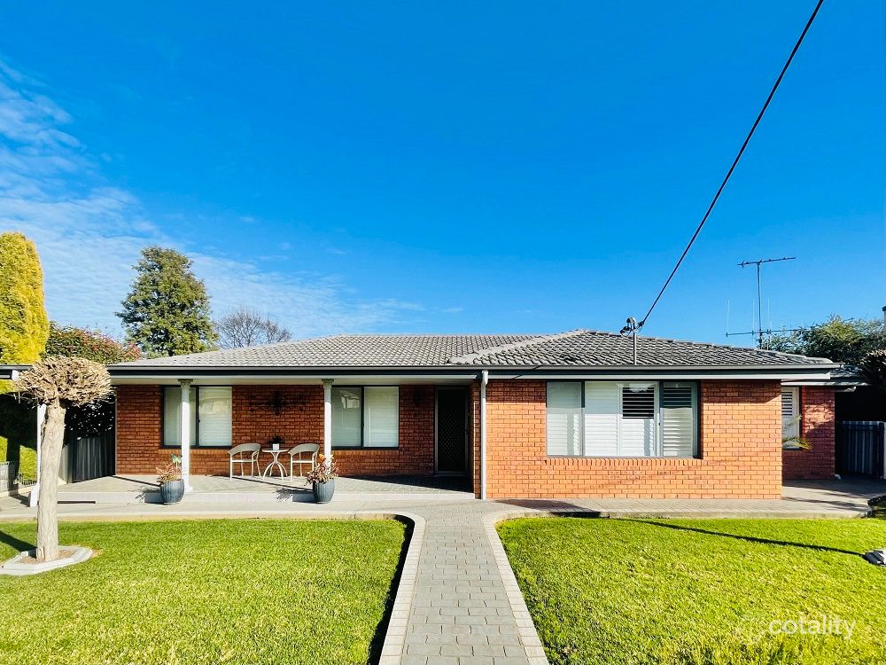 81 Ryall St, Canowindra, NSW 2804