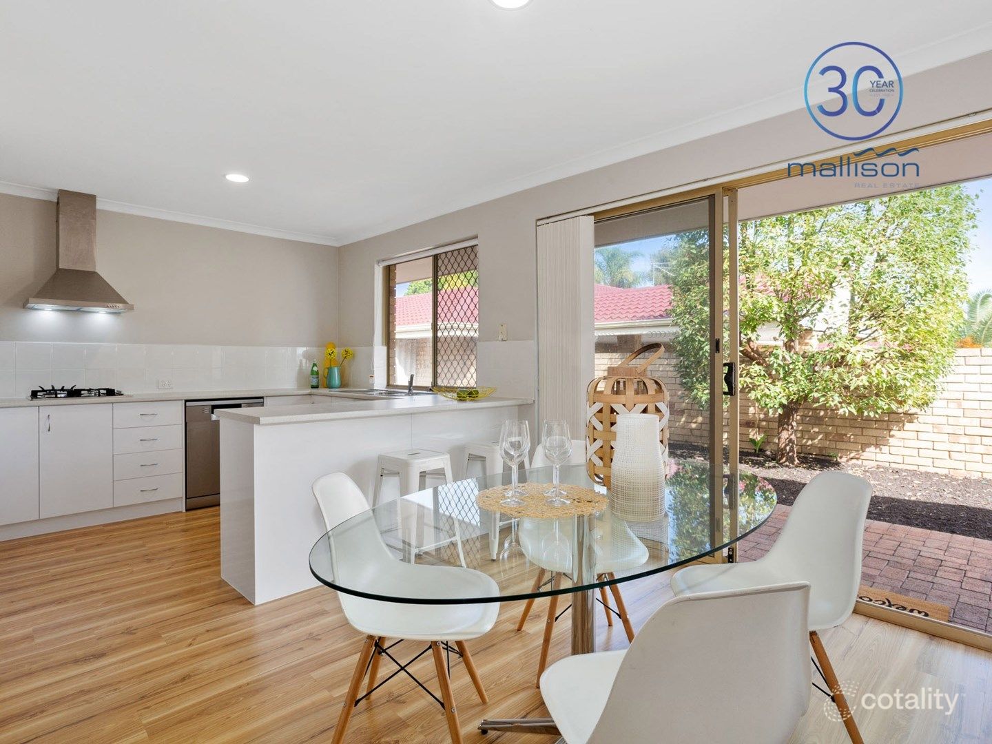 8/1-3 Stanbury Pl, Kardinya, WA 6163