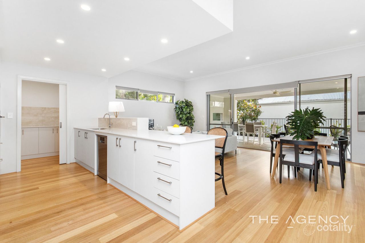 291a Curtin Ave, Cottesloe, WA 6011