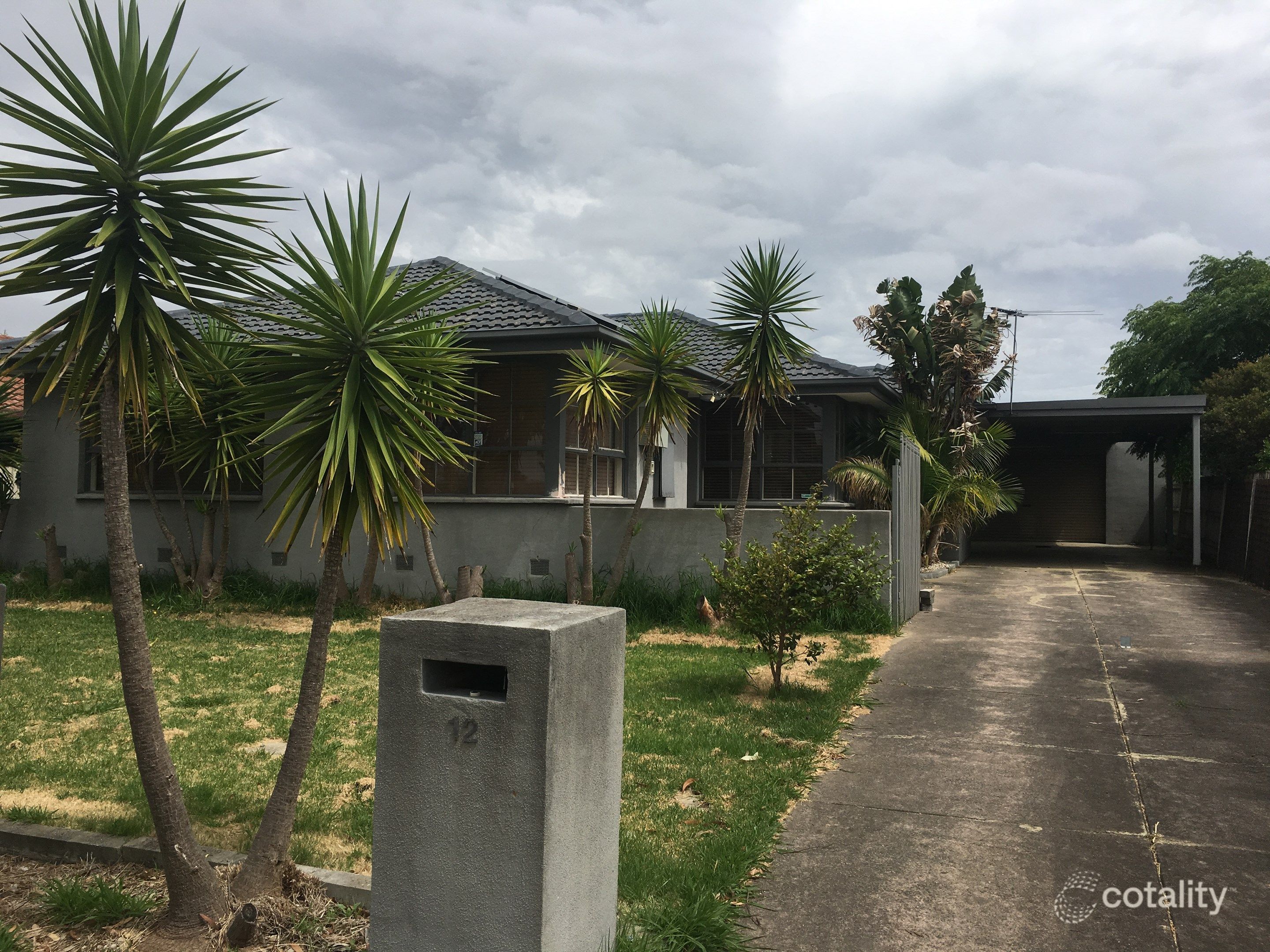 12 Tadstan Dr, Hampton Park, VIC 3976