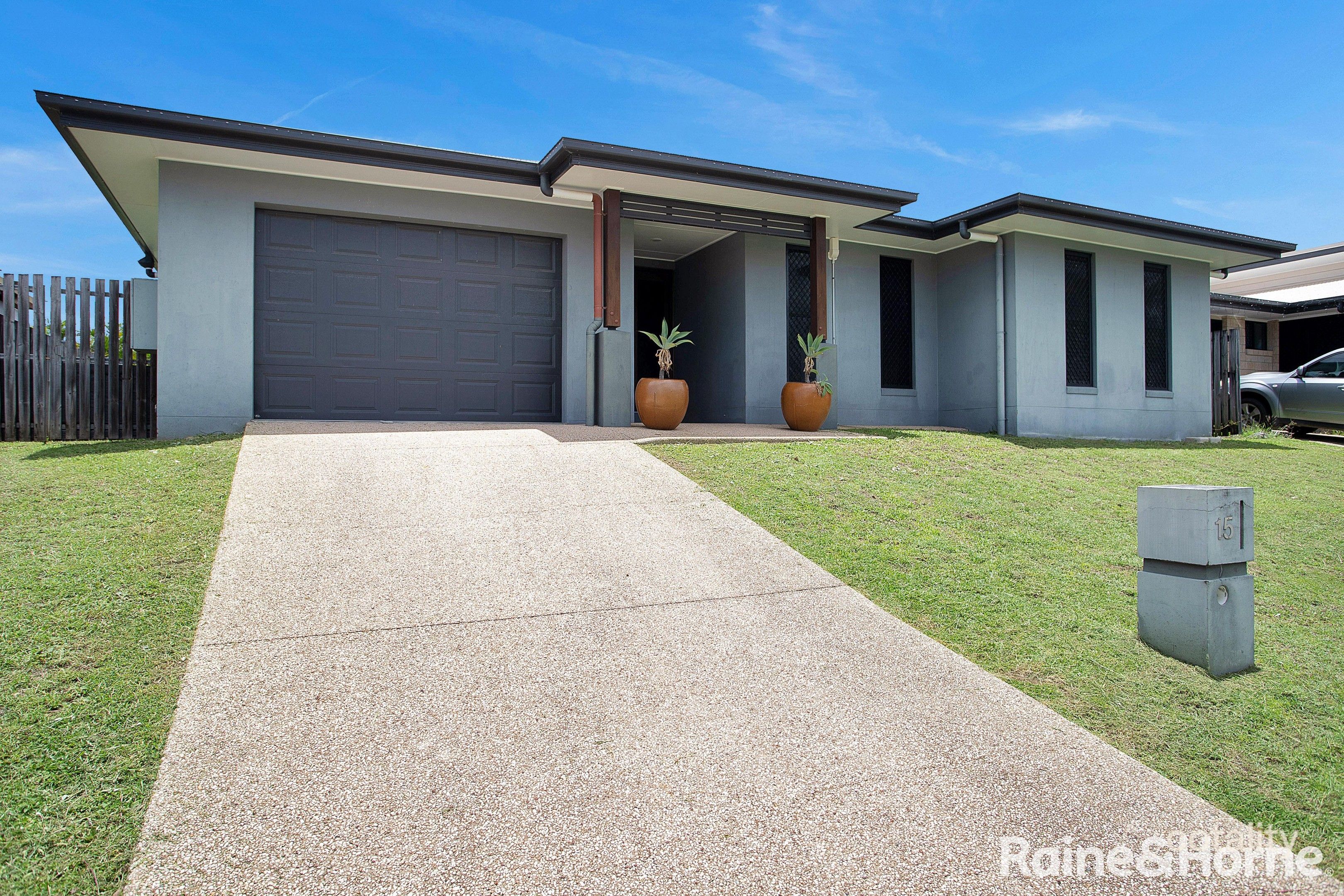 15 Hangan St, Bucasia, QLD 4750