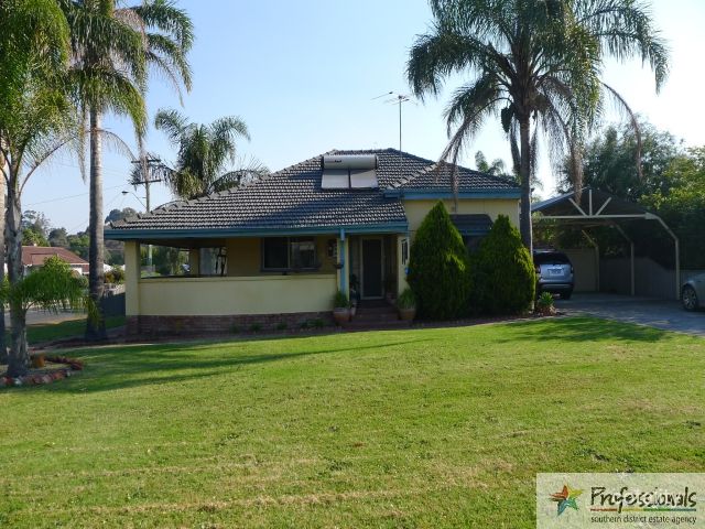 1 Jones St, Collie, WA 6225