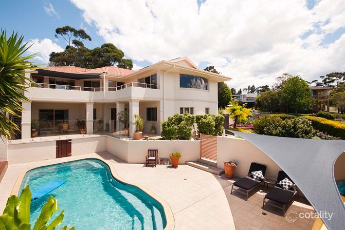 18 Davies St, Mollymook, NSW 2539