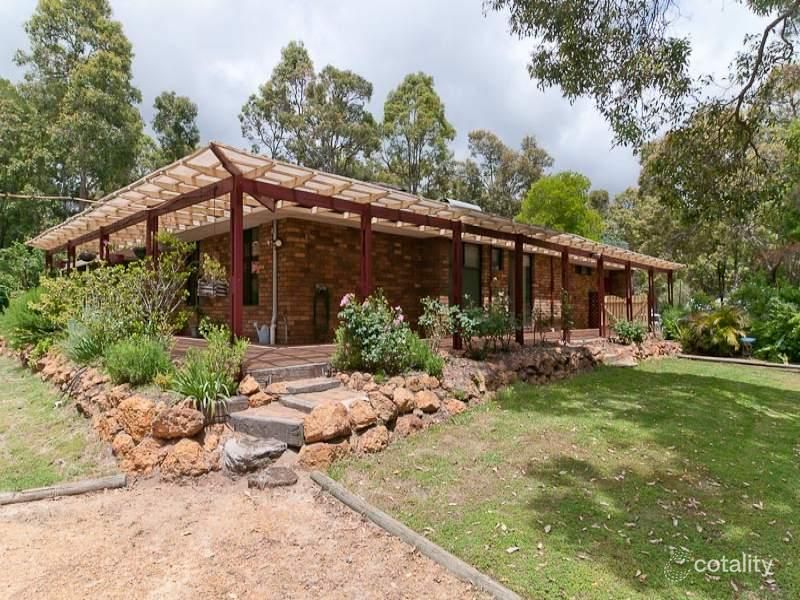 24 Campbell Way, Parkerville, WA 6081