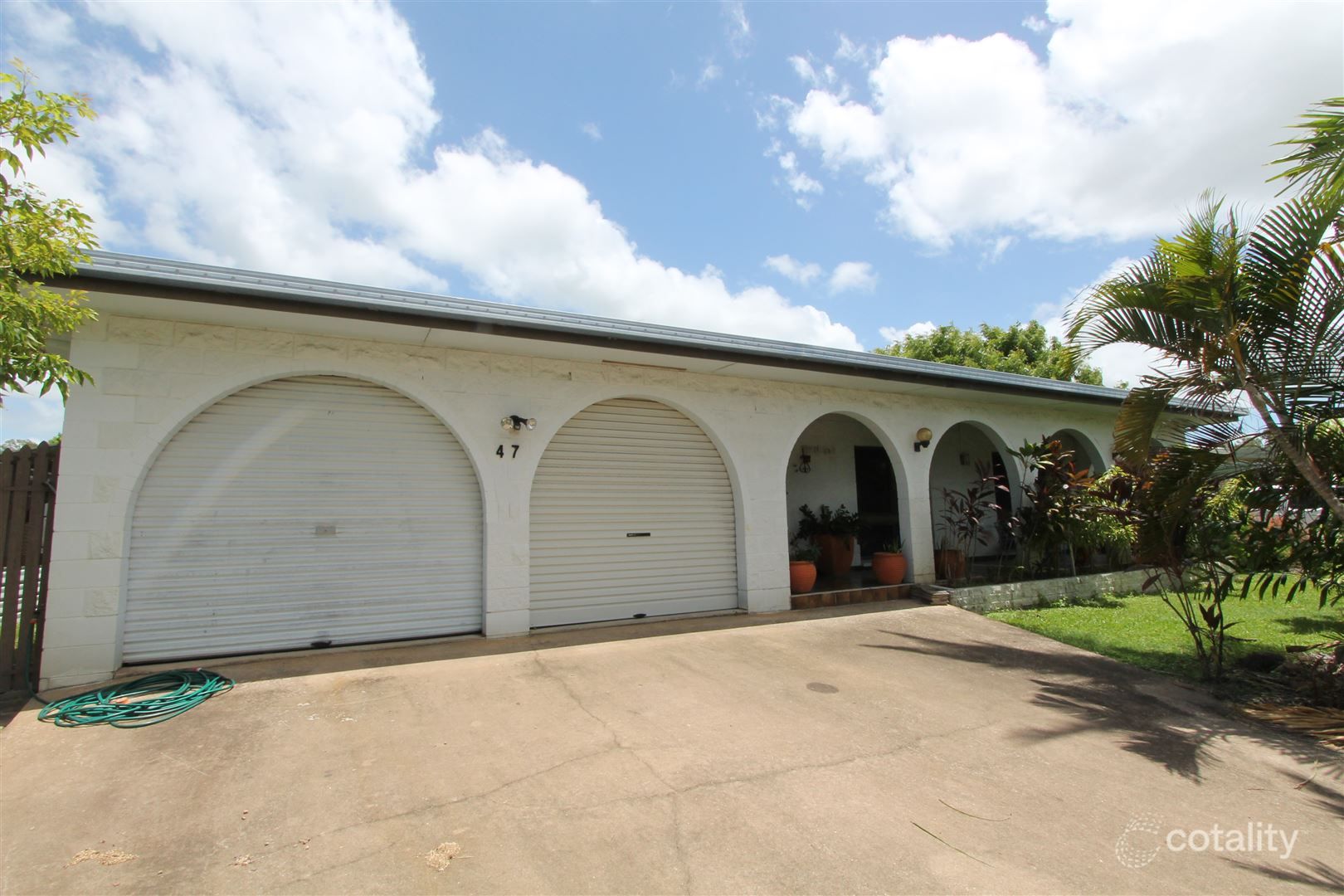 47 Beach Rd, Ayr, QLD 4807