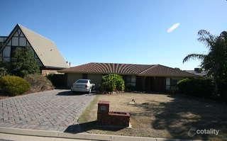 18 Arabian Dr, Woodcroft, SA 5162