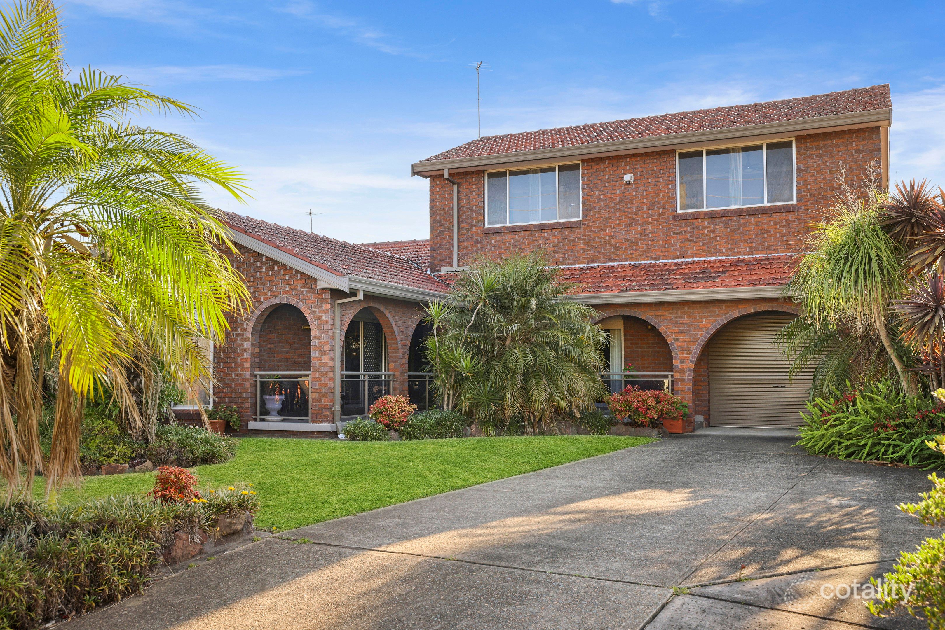 15 Webster Rd, Lurnea, NSW 2170