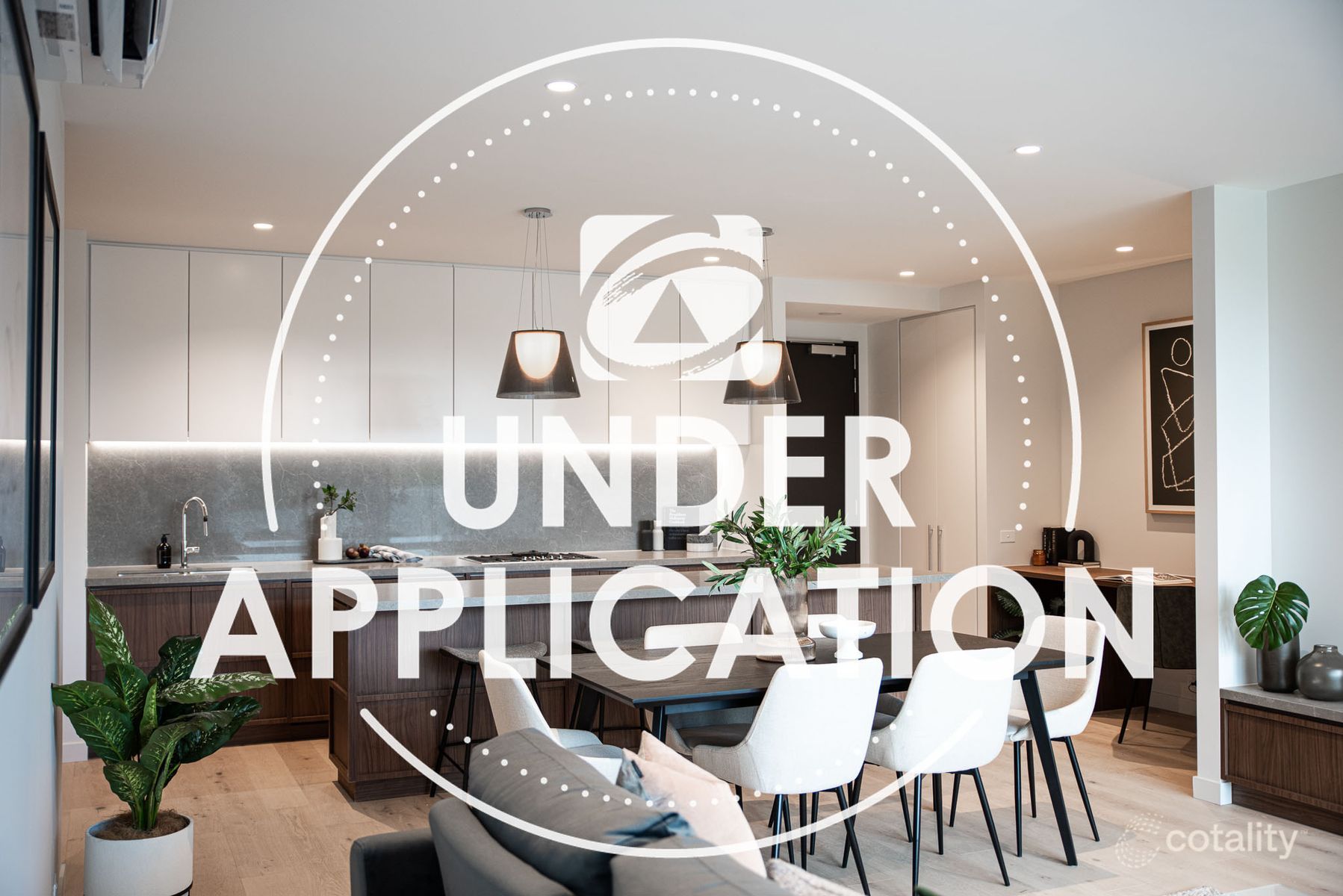 201/9 Gloucester Ave, Berwick, VIC 3806