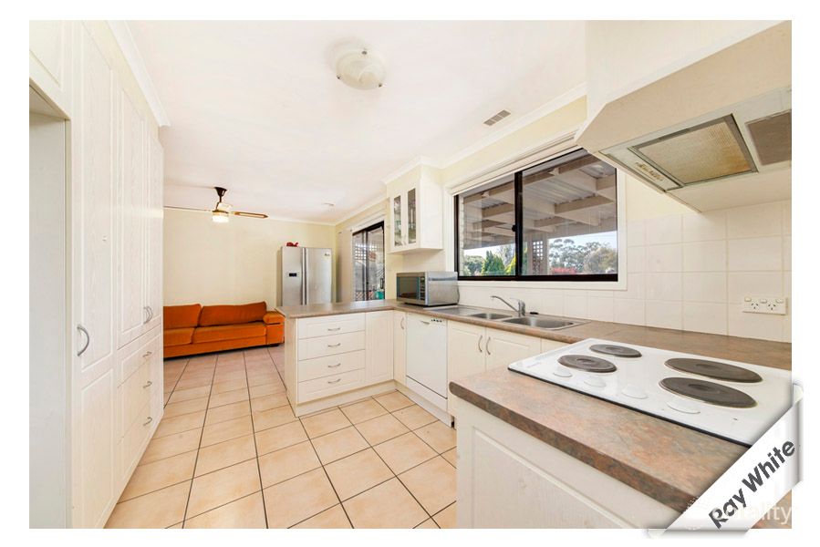 7 Dalton Pl, Florey, ACT 2615