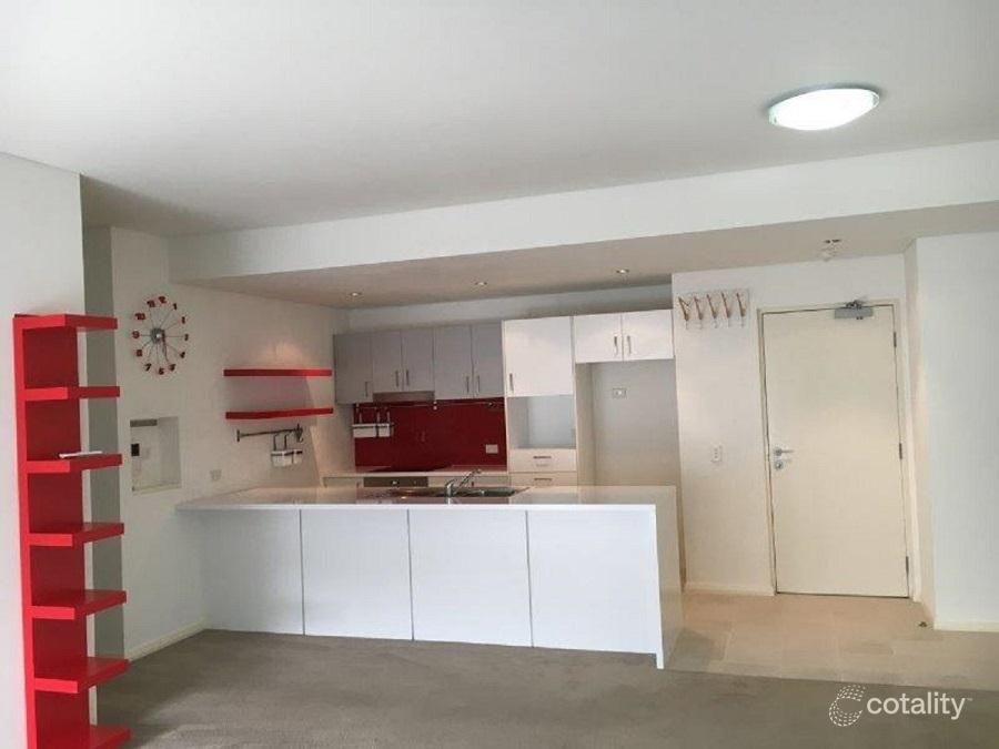 8/1 Stockton Bend, Cockburn Central, WA 6164