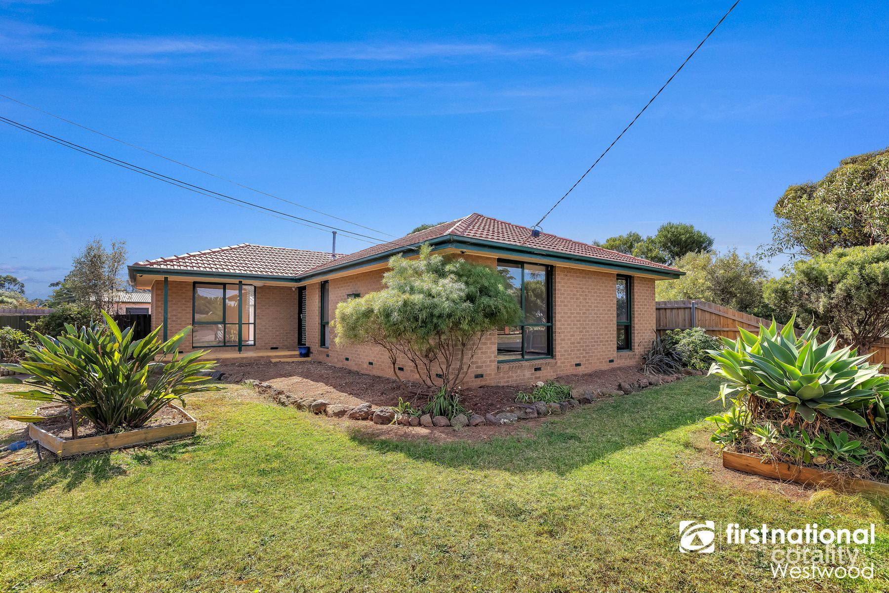 15 Quarbing St, Werribee, VIC 3030