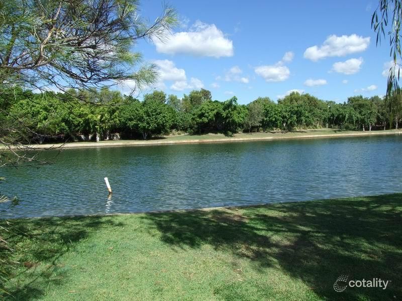 7 Laburnum Cres, Noosaville, QLD 4566