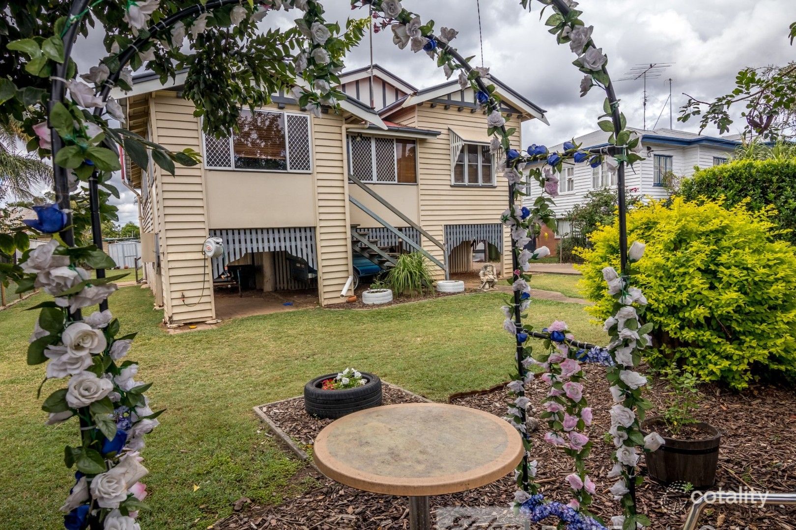 30 Old College Rd, Gatton, QLD 4343