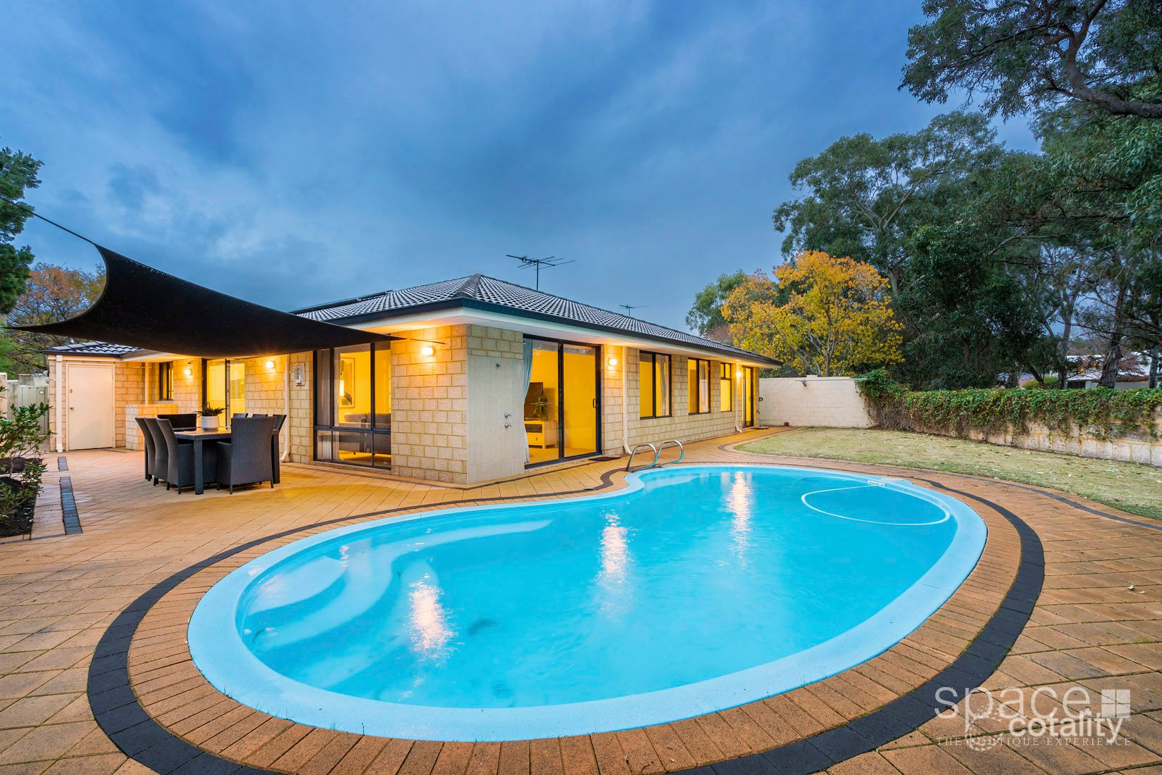 31 Winterbell Ct, Churchlands, WA 6018