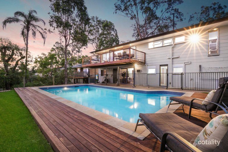 2 Gem Rd, Kenmore, QLD 4069