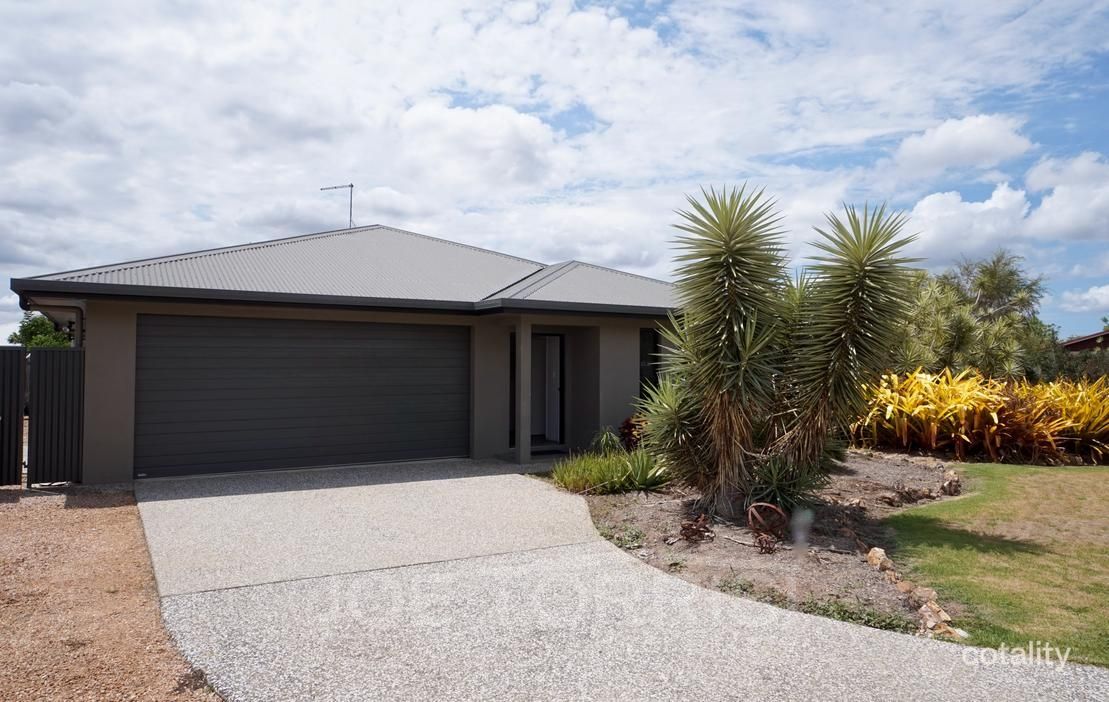 15 Amaroo Dr, Mareeba, QLD 4880