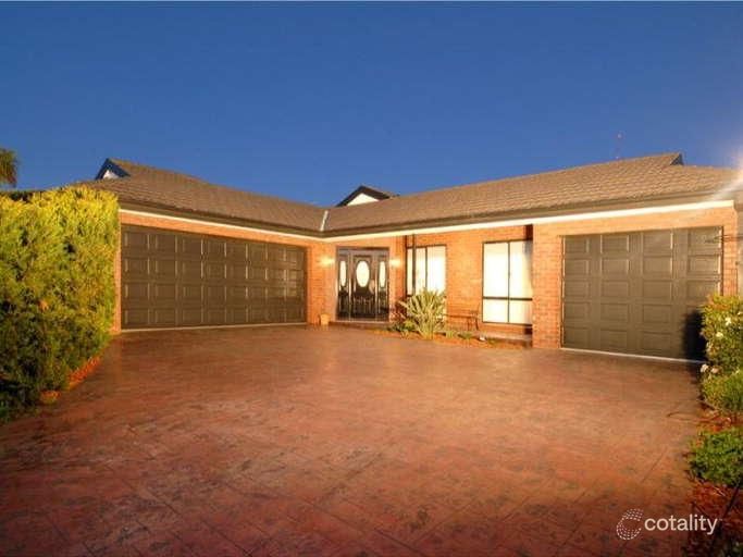 25 Goldsmith Ave, Delahey, VIC 3037