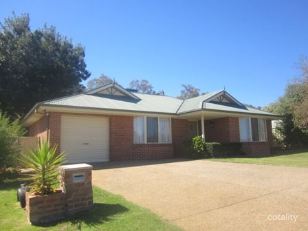 35 Alawarra Rd, Springdale Heights, NSW 2641