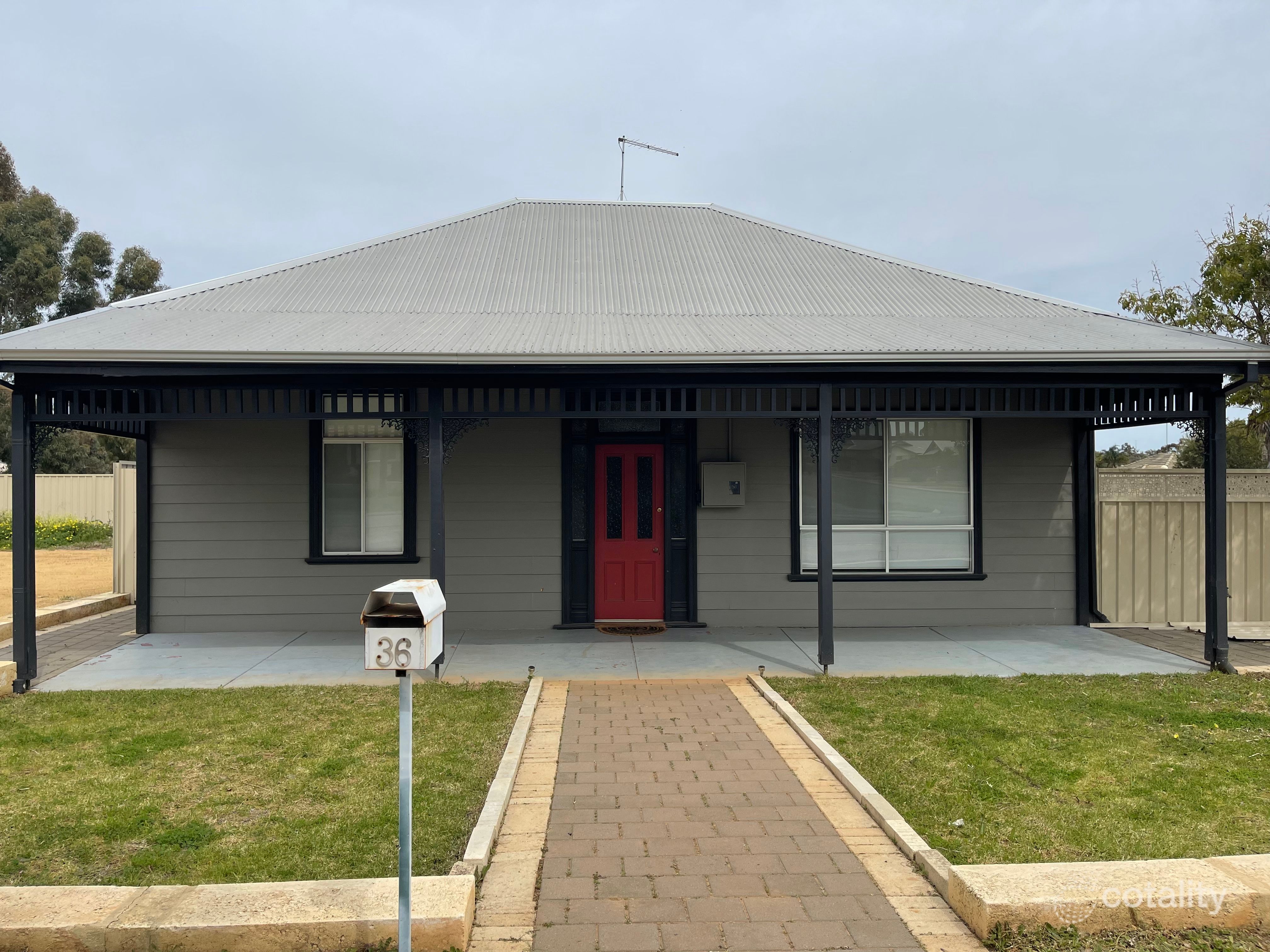 36 Gairdner St, Northam, WA 6401