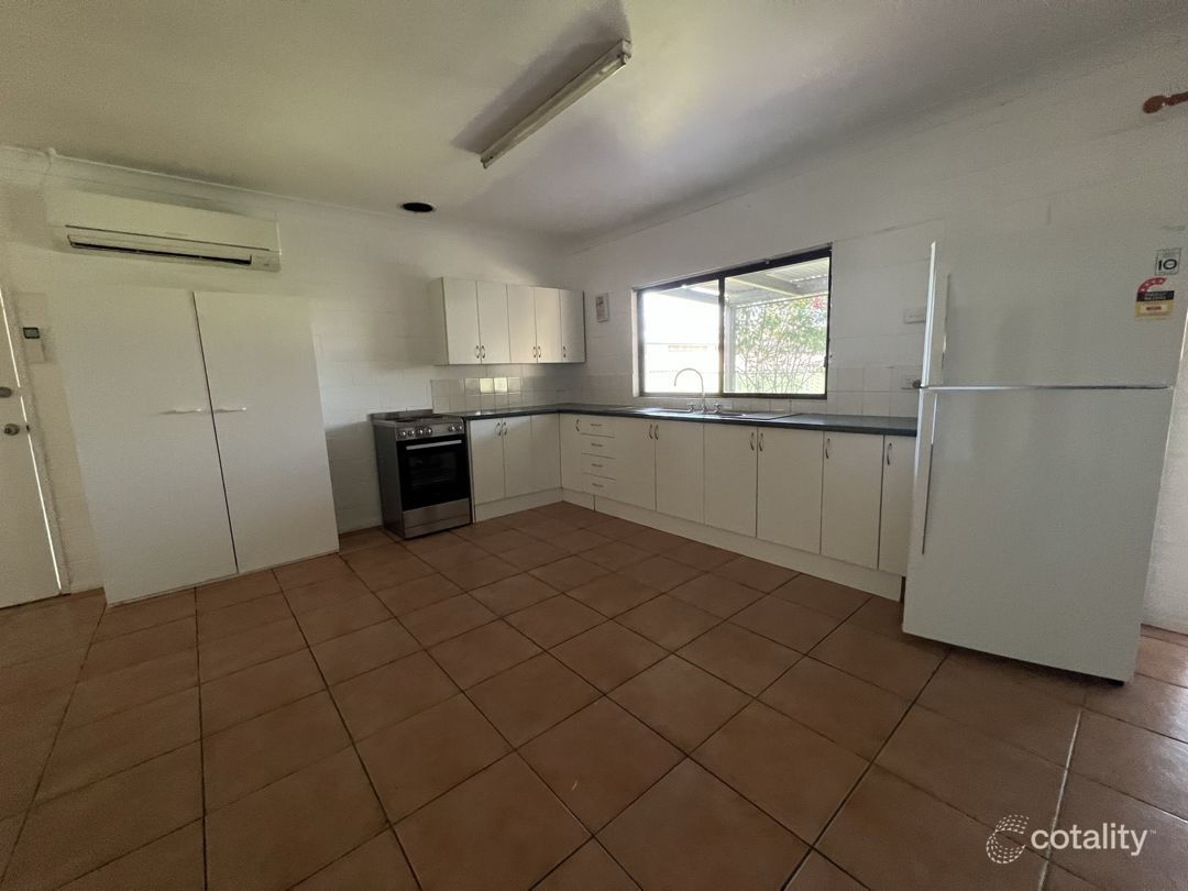 13 Lappkalle St, Lightning Ridge, NSW 2834