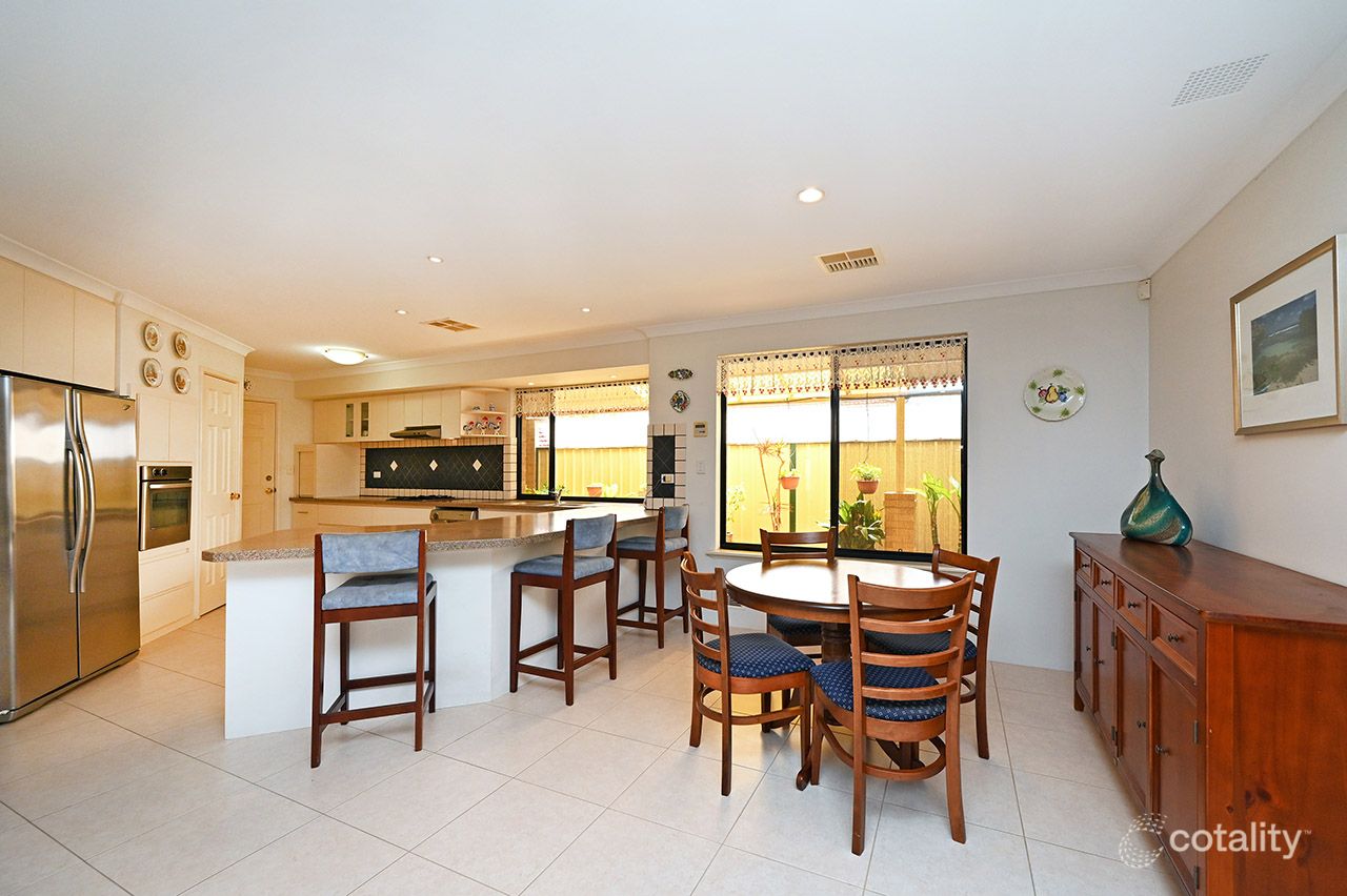 85 Clydebank Cres, Kinross, WA 6028