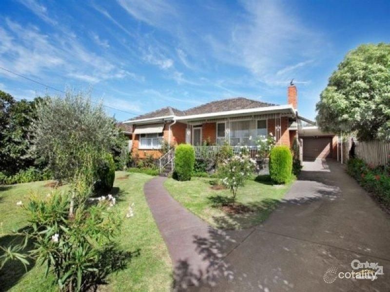 27 Delmore Cres, Glen Waverley, VIC 3150
