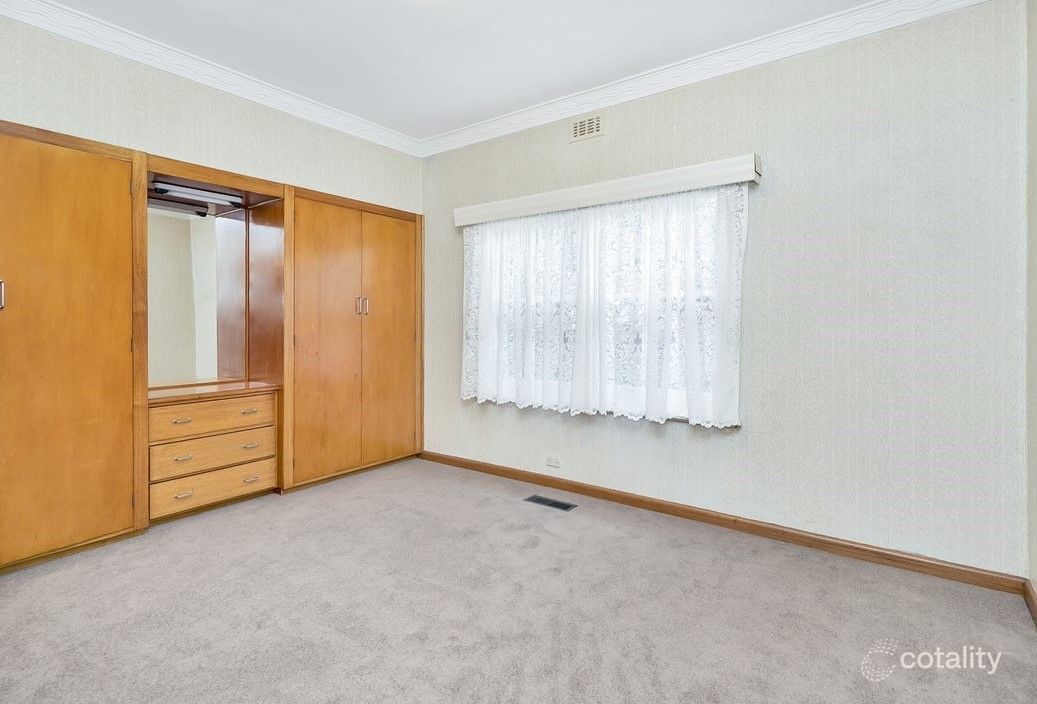 11 El Ramleh Ave, Wendouree, VIC 3355