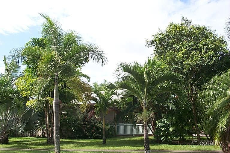 7 Ireland Cres, Whitfield, QLD 4870