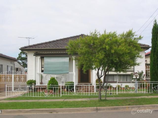 24 Banksia St, South Granville, NSW 2142