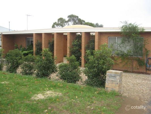 7 Spring St, Young, NSW 2594