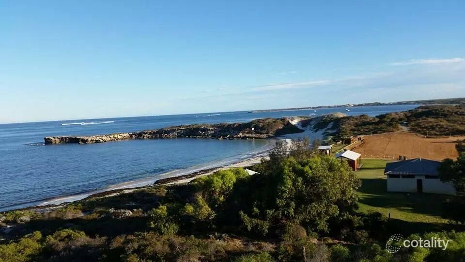 164 Ocean View Dr, Green Head, WA 6514