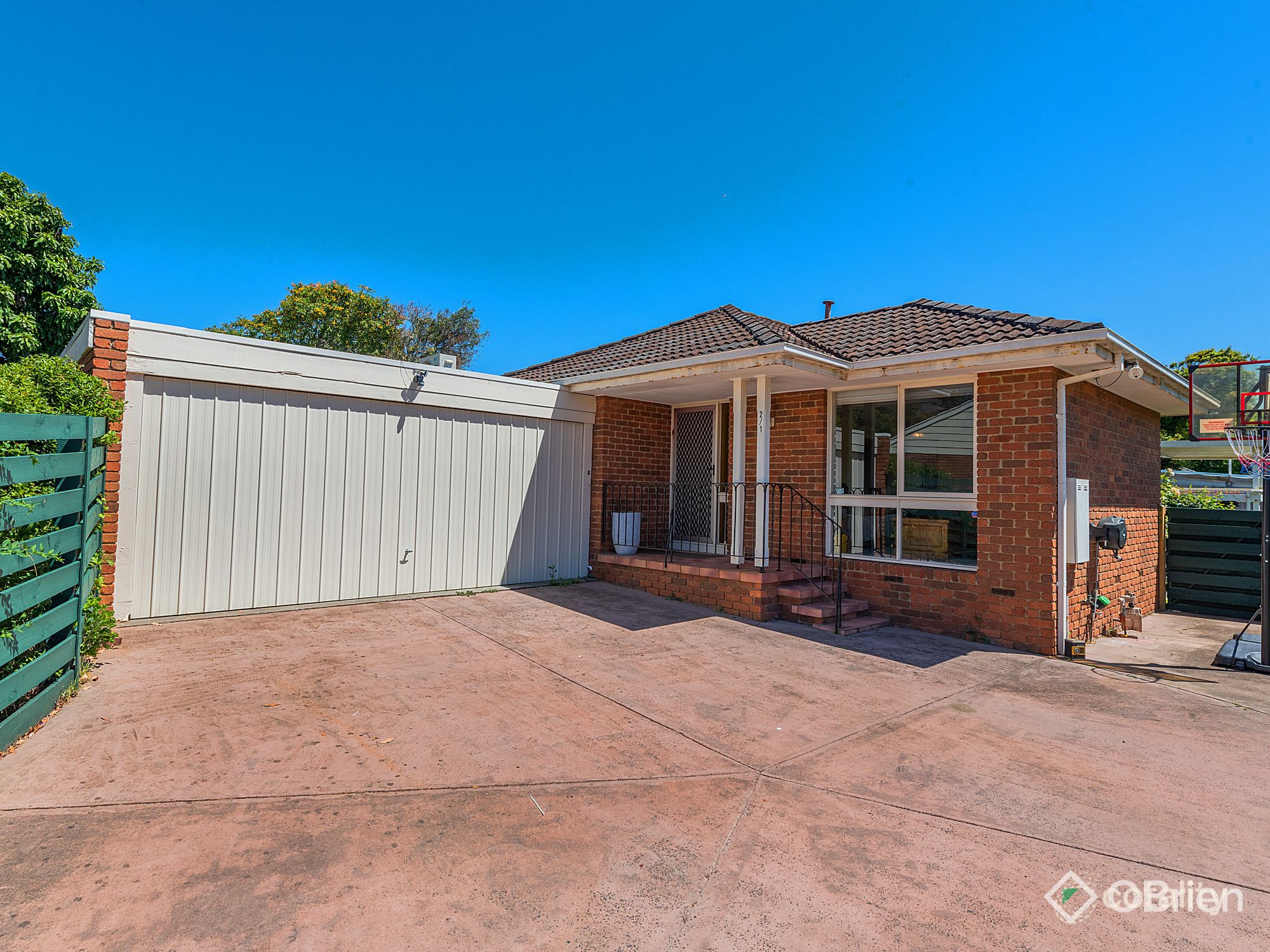 2/1 Sunrae Ct, Seaford, VIC 3198