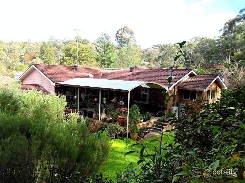 11 Gumnut Cl, Blaxland, NSW 2774