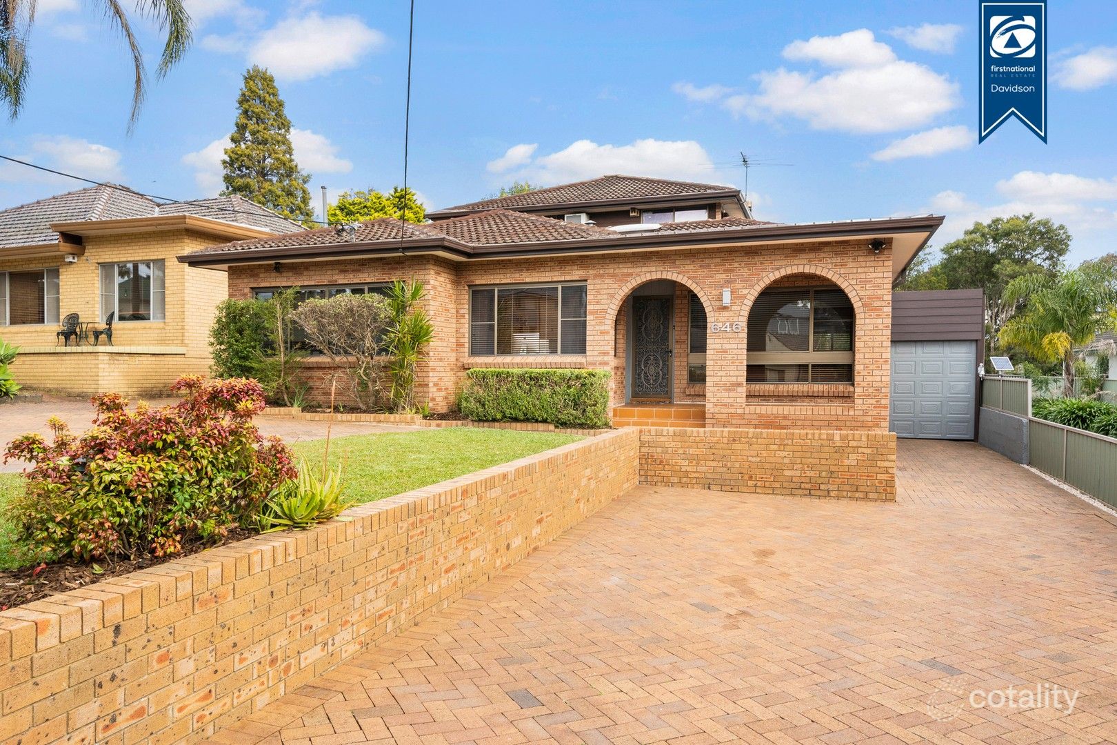 646 Henry Lawson Dr, East Hills, NSW 2213