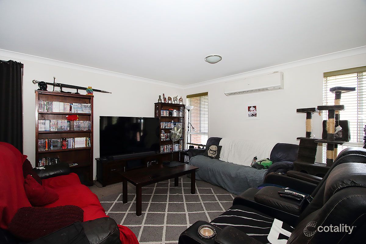 42 Goldenwood Cres, Fernvale, QLD 4306