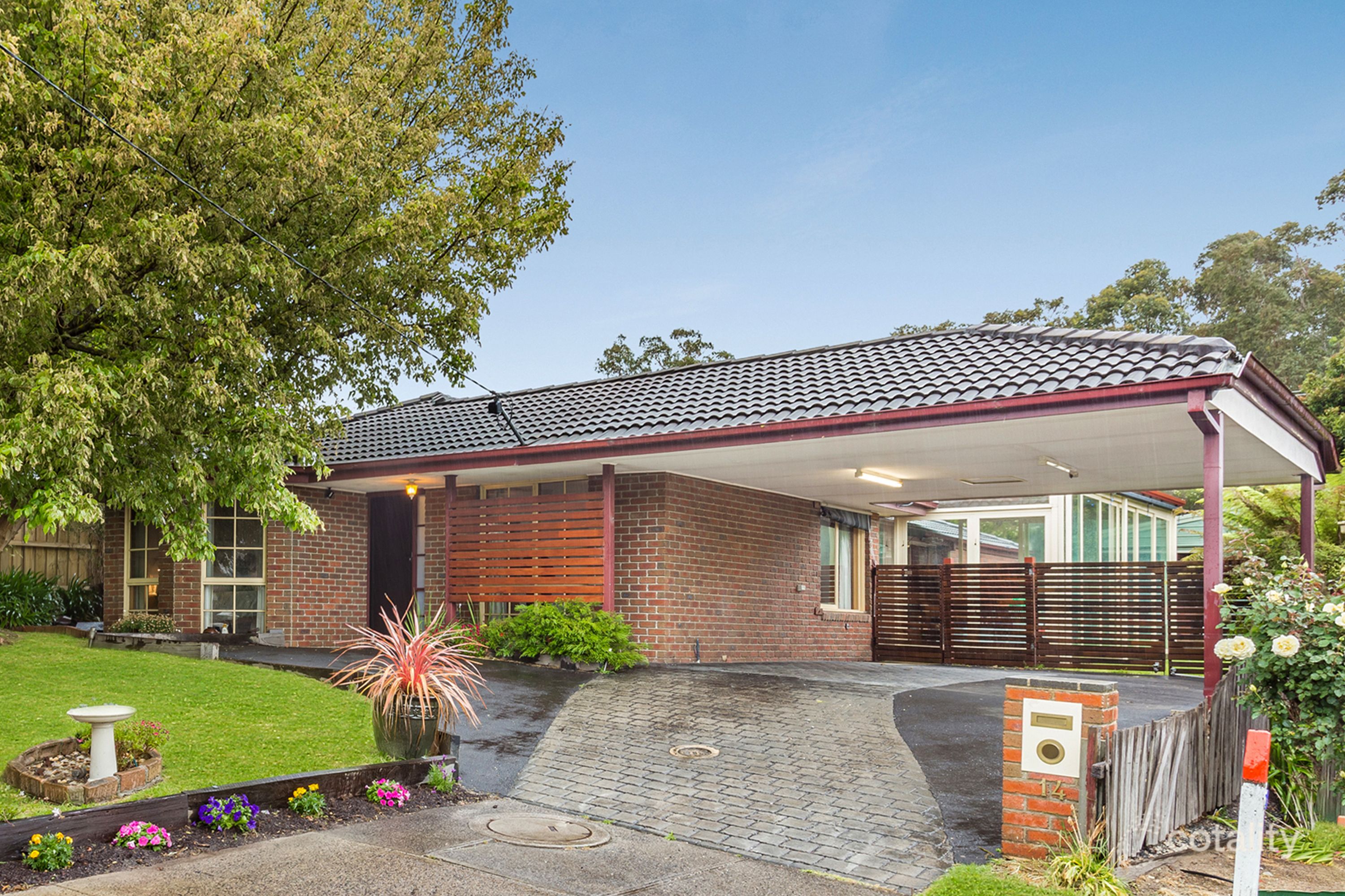 14 Alter Ct, Skye, VIC 3977